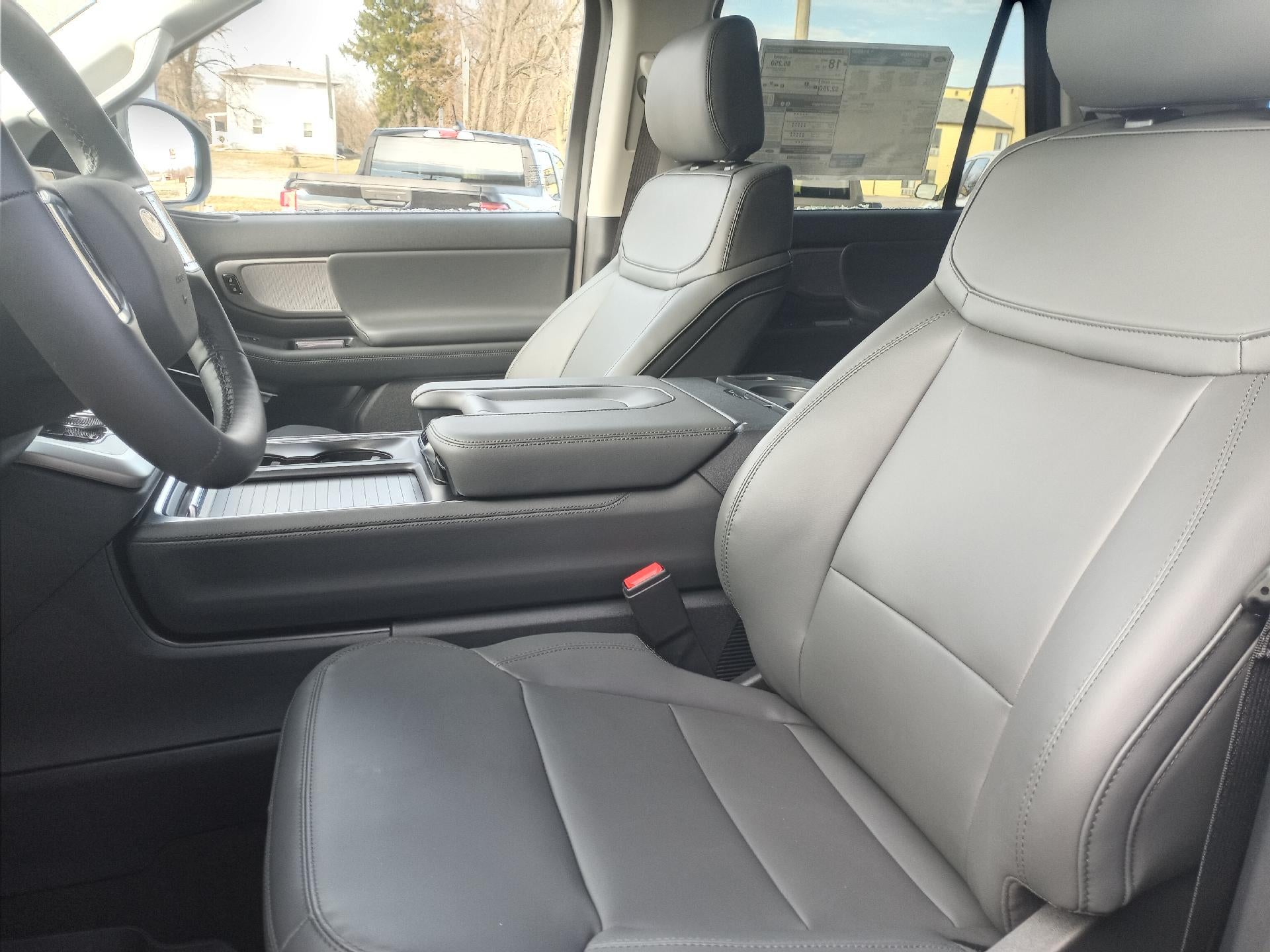 2026 Ford Expedition Active 4x4