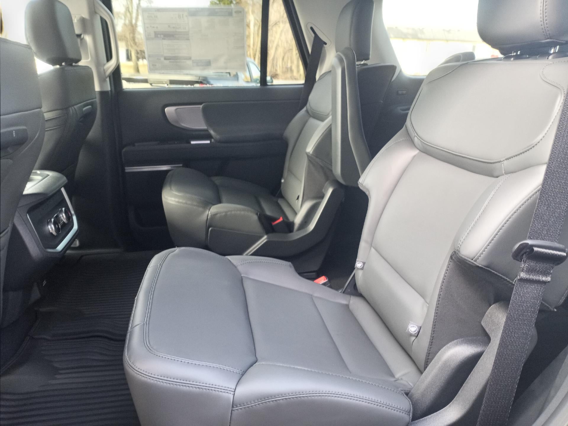 2026 Ford Expedition Active 4x4