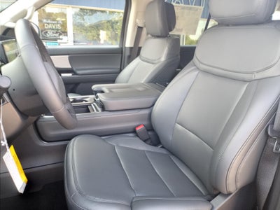 2027 Ford Expedition Active 4x4