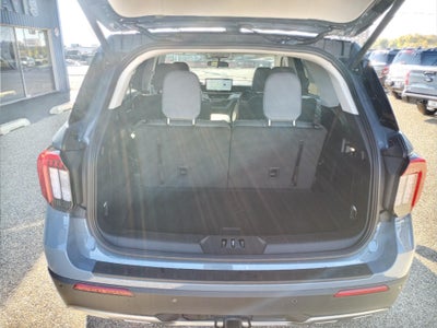 2026 Ford Explorer Active w/100A Pkg 4WD