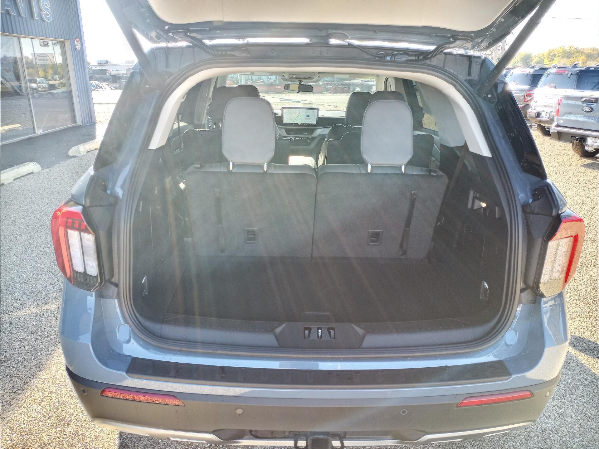 2026 Ford Explorer Active w/100A Pkg 4WD