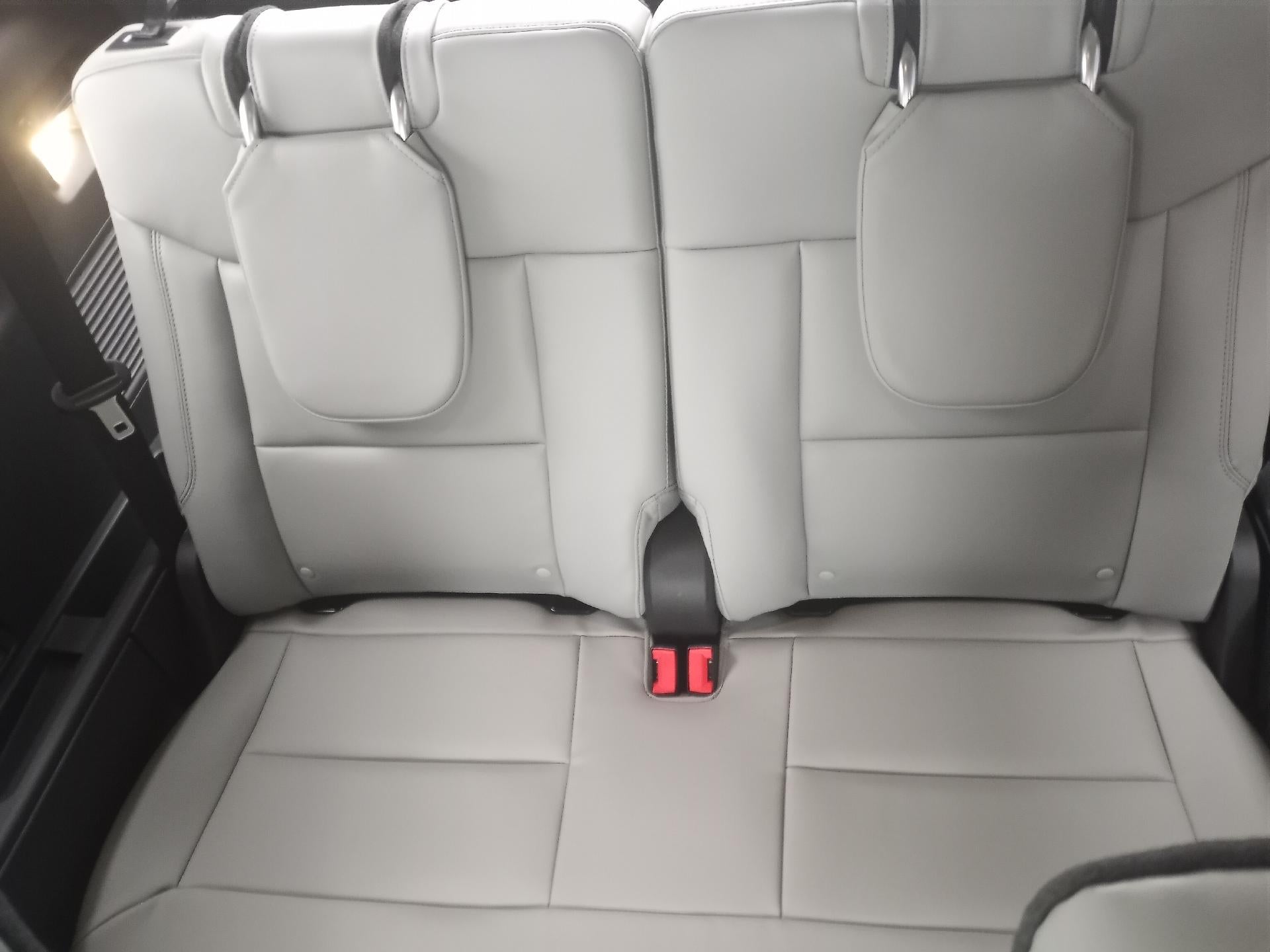 2026 Ford Explorer Active w/100A Pkg 4WD