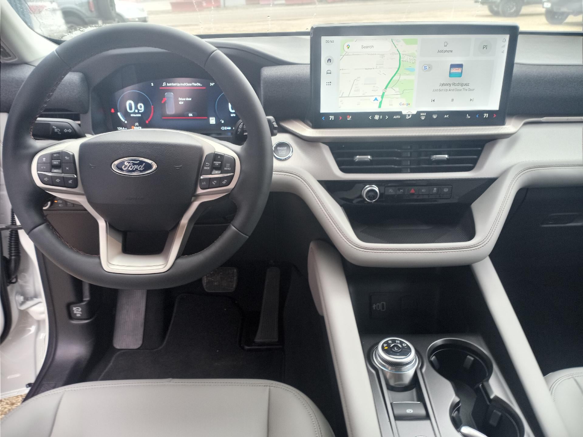 2026 Ford Explorer Active w/100A Pkg 4WD