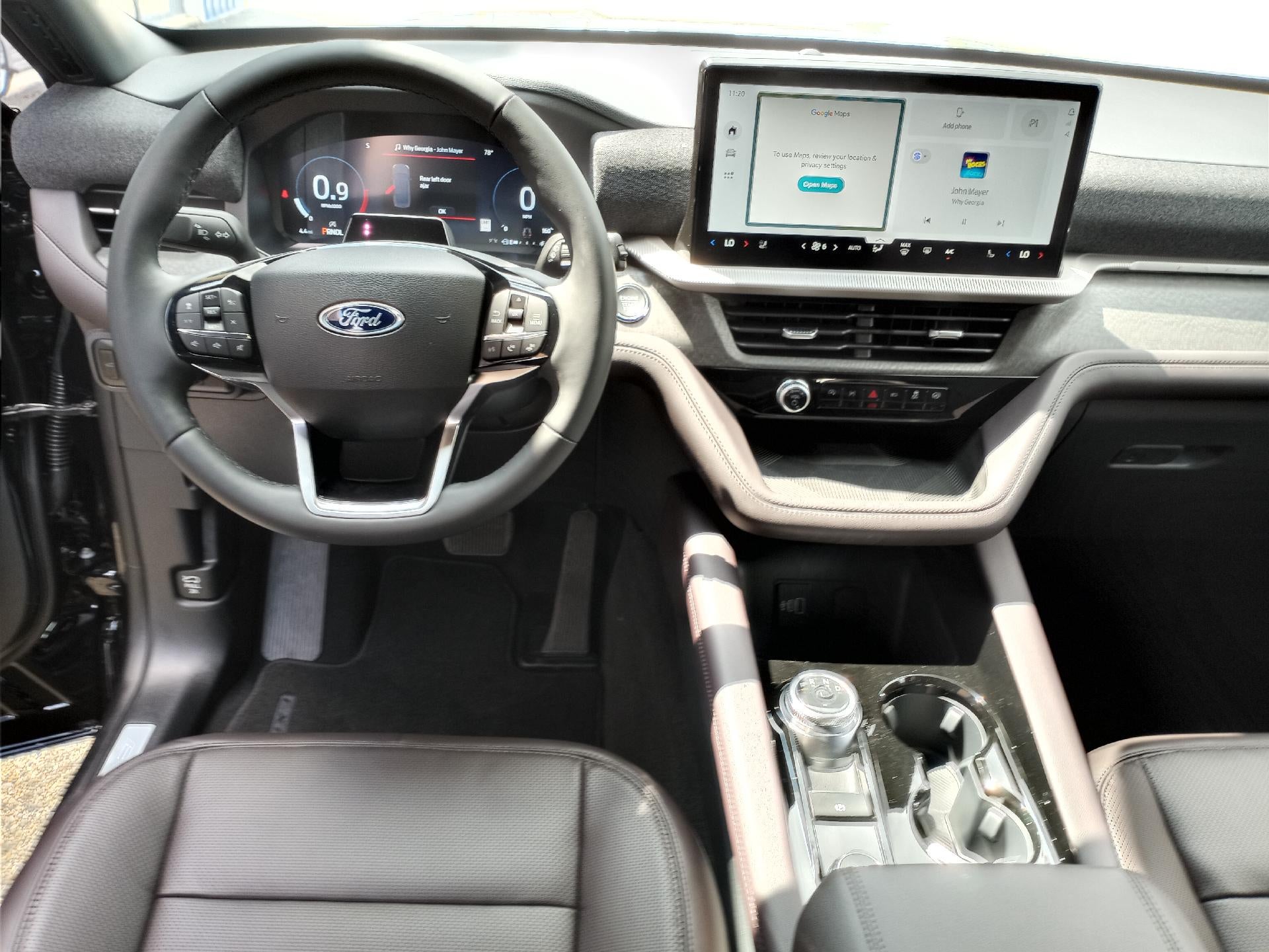 2026 Ford Explorer Platinum 4WD