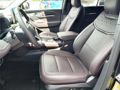 2026 Ford Explorer Platinum 4WD