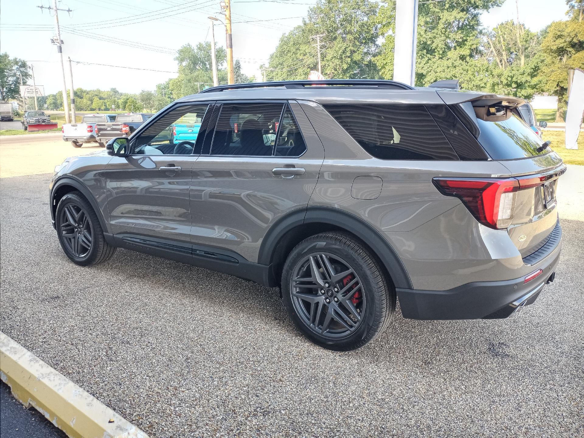 2026 Ford Explorer ST 4WD