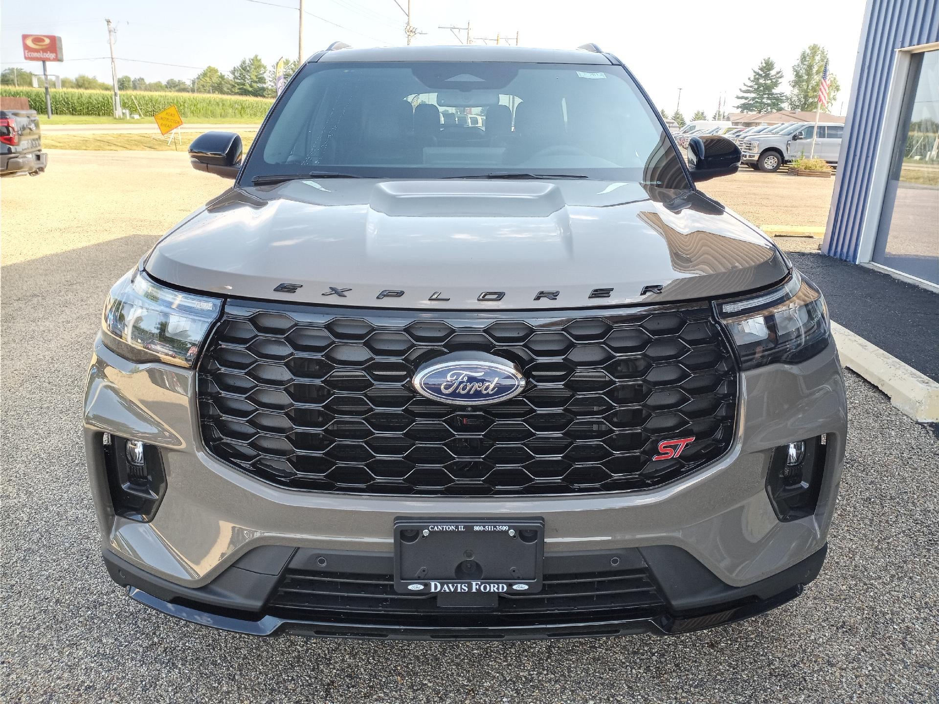 2026 Ford Explorer ST 4WD