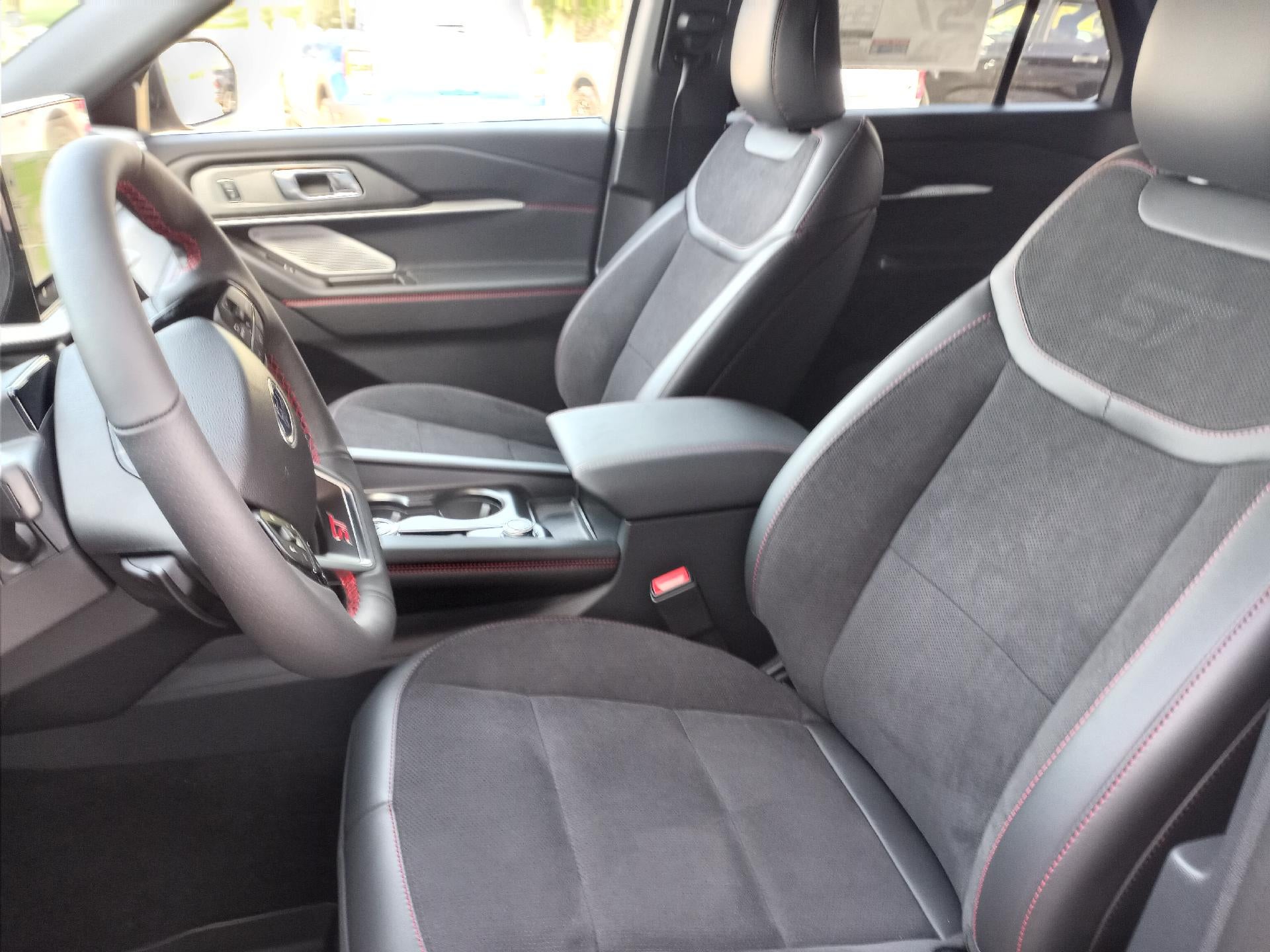 2026 Ford Explorer ST 4WD
