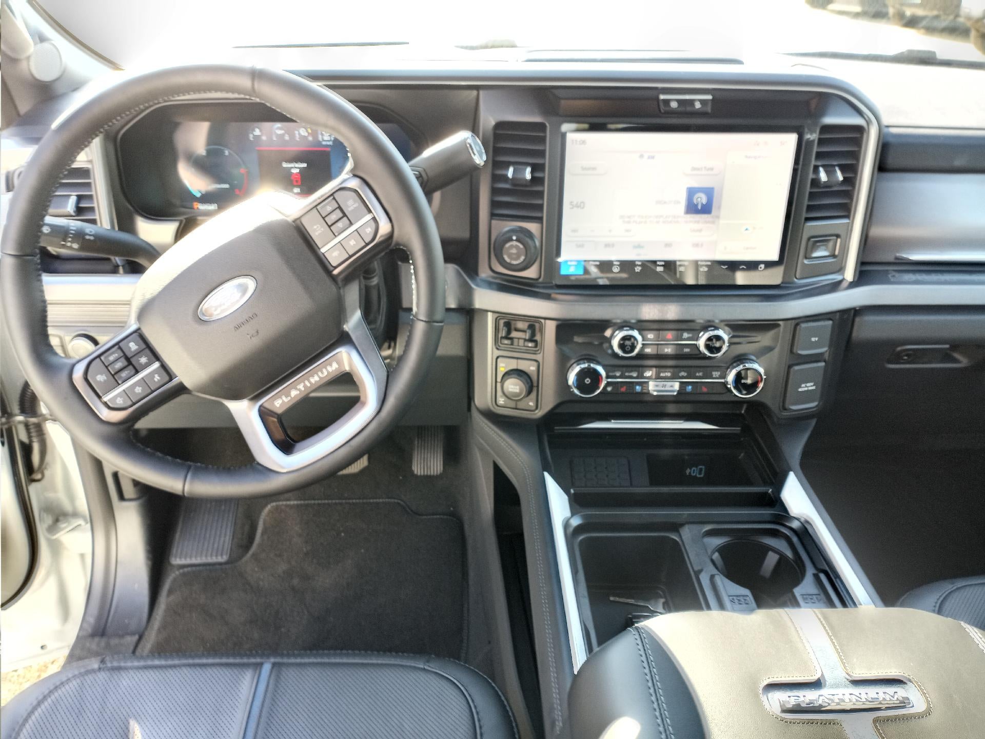 2026 Ford Super Duty F-250 SRW Platinum 4WD Crew Cab 6.75' Box