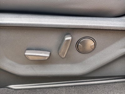 2026 Ford Super Duty F-350 SRW XL 4WD Crew Cab 6.75' Box