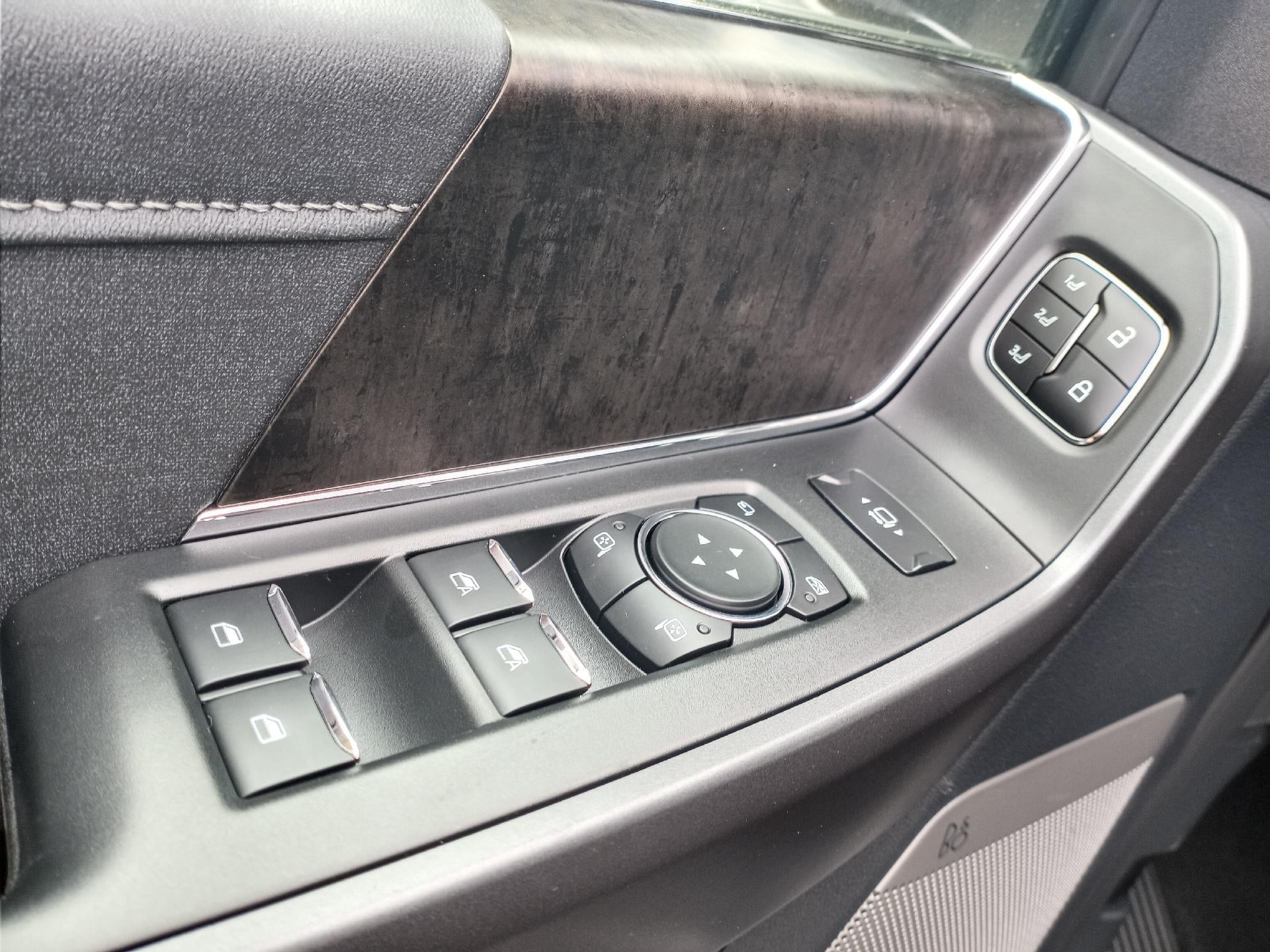 2026 Ford Super Duty F-350 SRW XL 4WD Crew Cab 6.75' Box