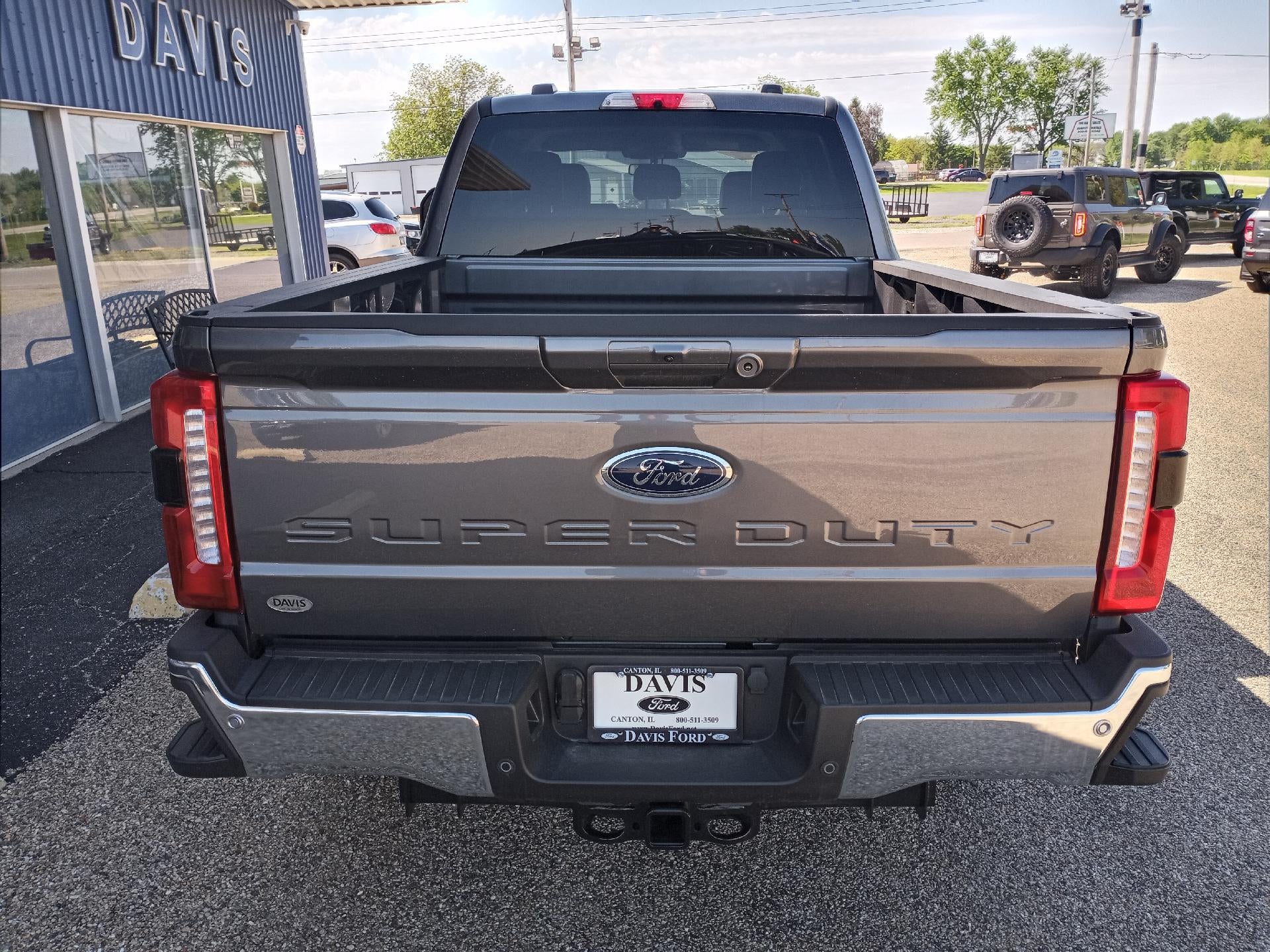 2026 Ford Super Duty F-350 SRW Lariat 4WD Crew Cab 6.75' Box