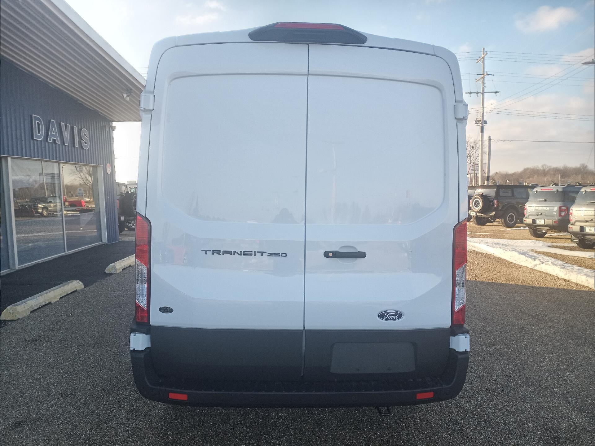 2026 Ford Transit Cargo Van T-250 148" Med Rf 9150 GVWR RWD