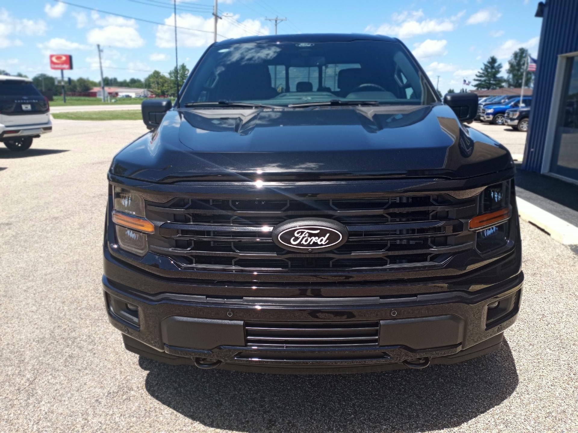 2026 Ford F-150 XLT 4WD SuperCrew 5.5' Box
