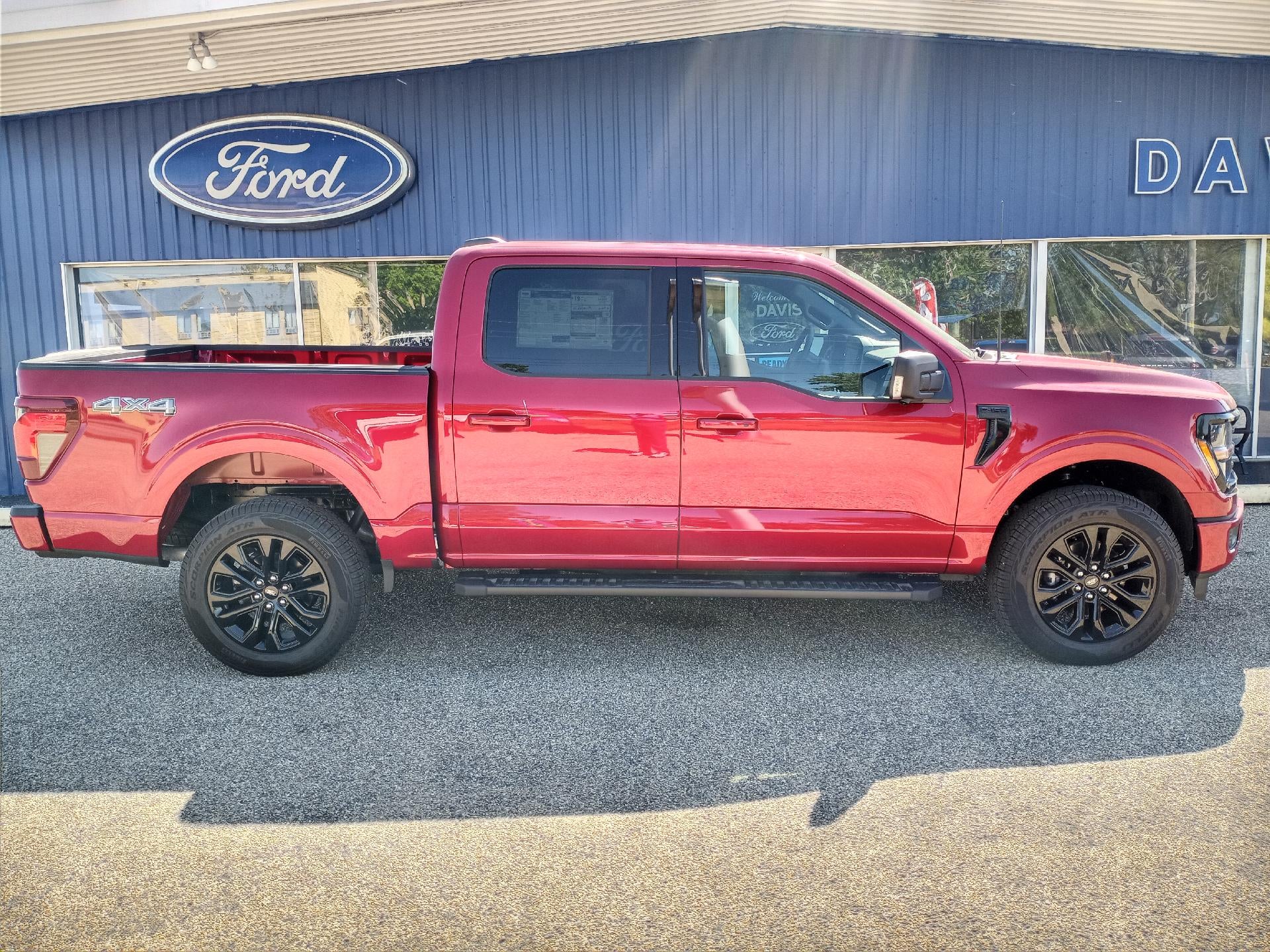 2026 Ford F-150 XLT 4WD SuperCrew 5.5' Box