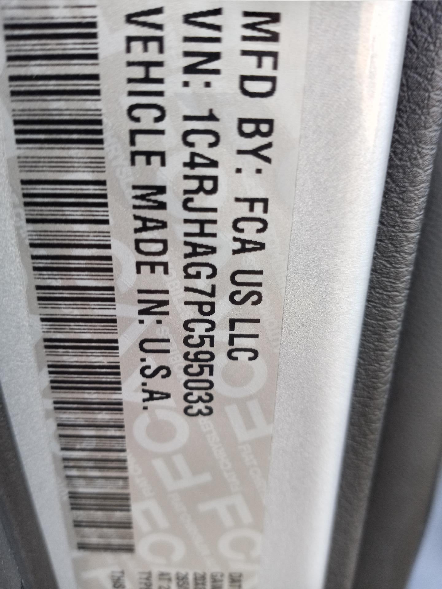2023 Jeep Grand Cherokee Laredo 4x4