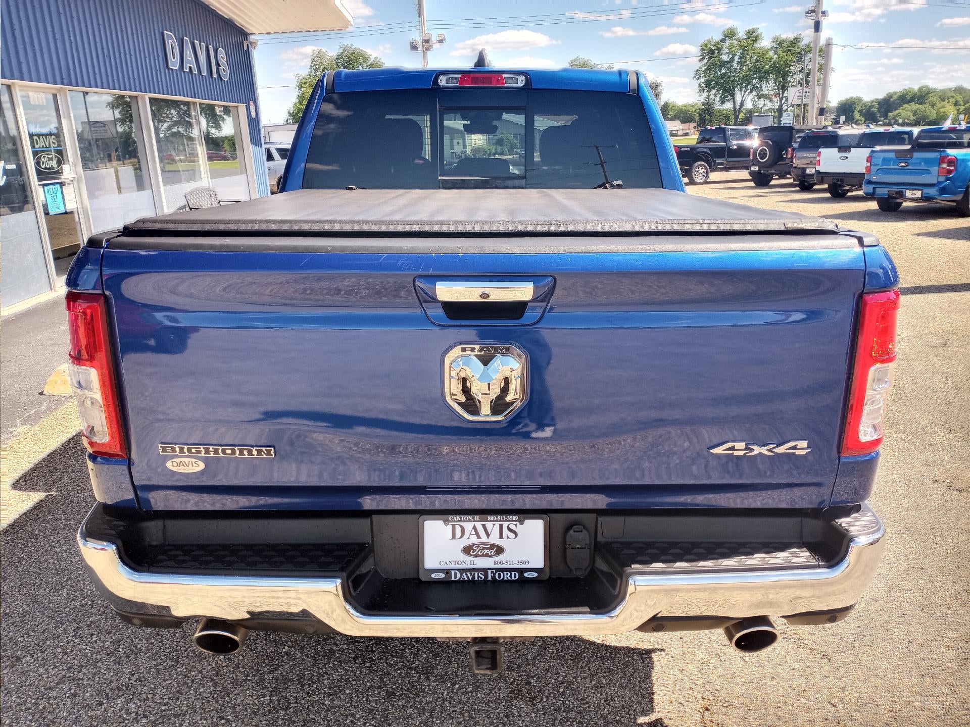 2019 RAM 1500 Big Horn/Lone Star 4x4 Crew Cab 5'7" Box