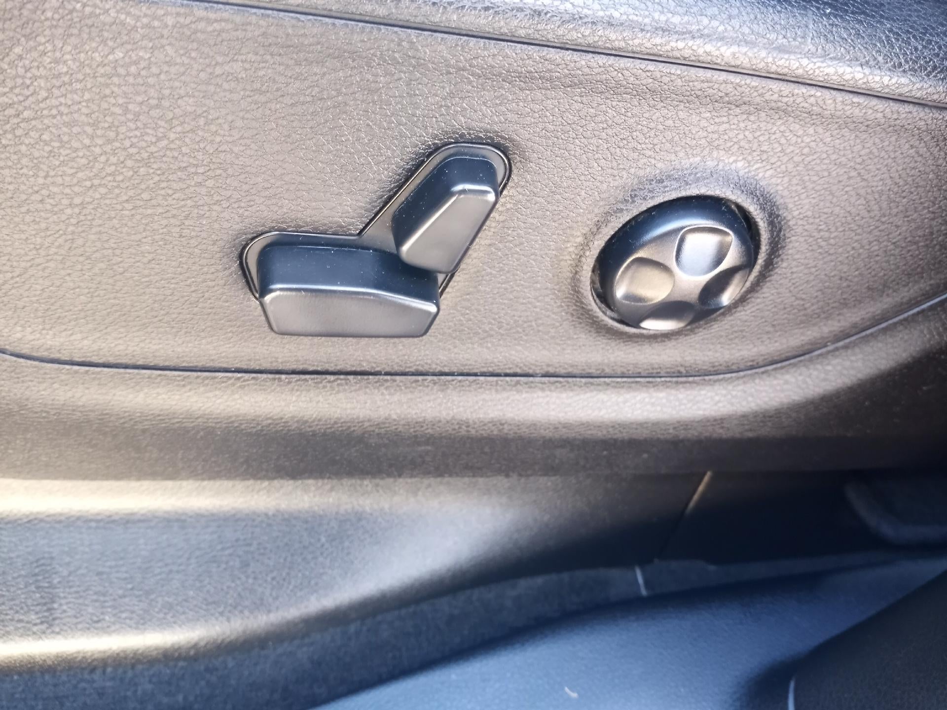2019 RAM 1500 Big Horn/Lone Star 4x4 Crew Cab 5'7" Box