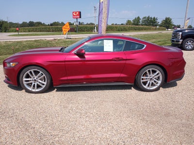 2017 Ford Mustang EcoBoost Fastback