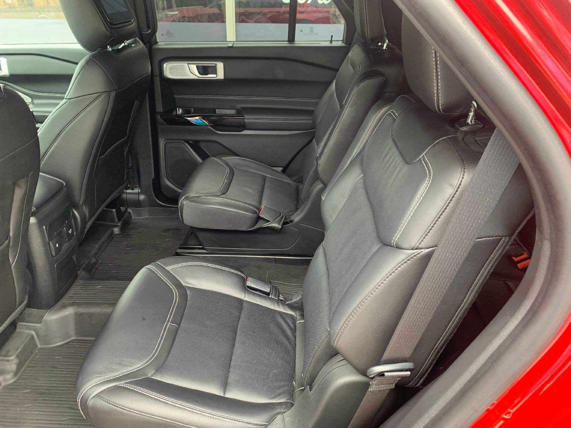 2022 Ford Explorer ST 4WD