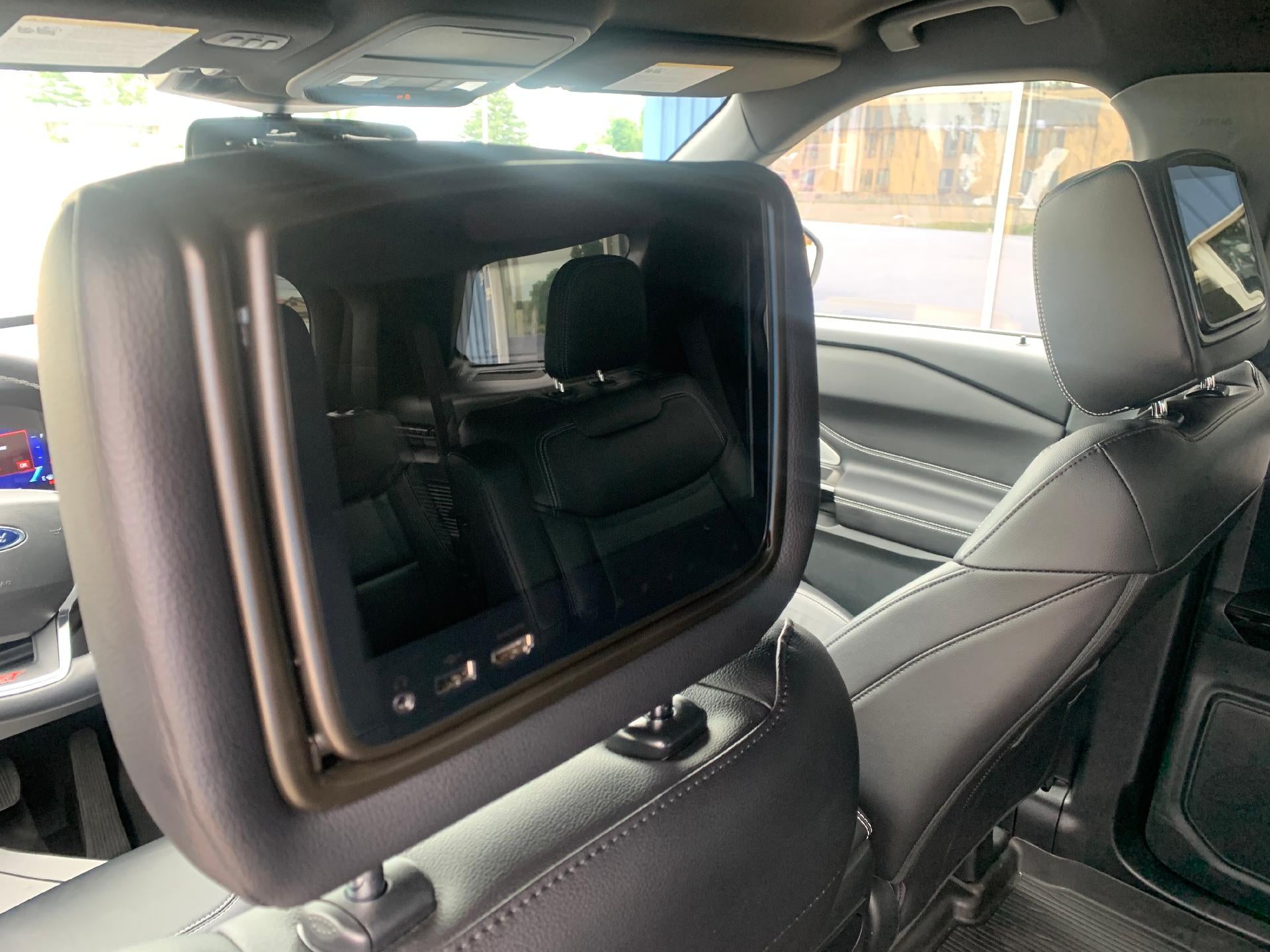 2022 Ford Explorer ST 4WD