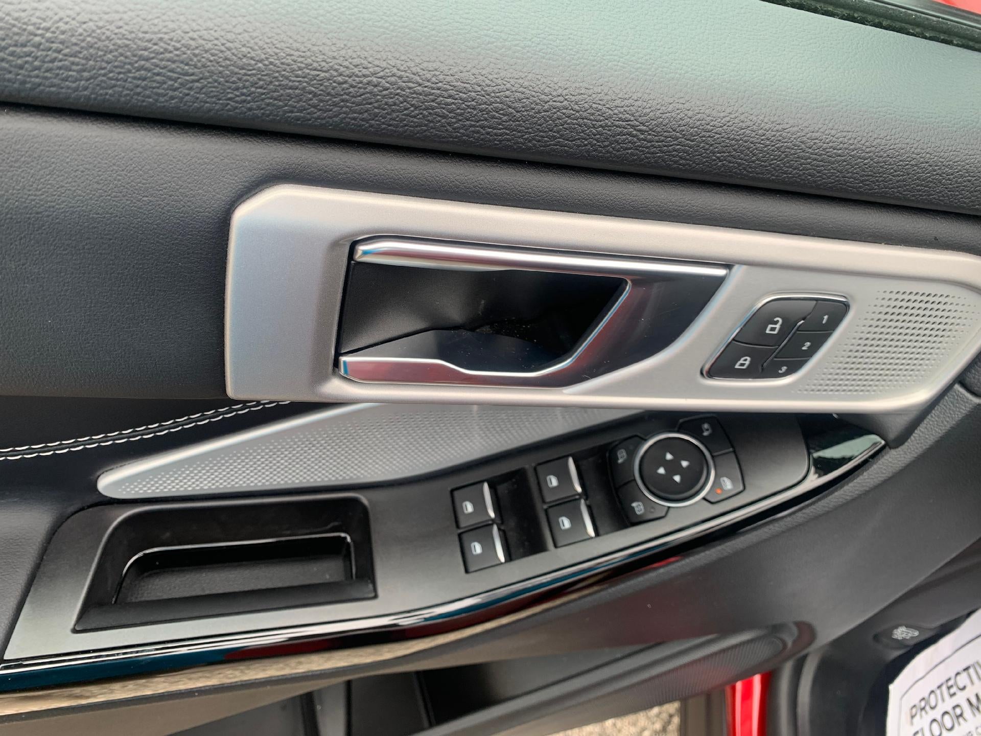 2022 Ford Explorer ST 4WD