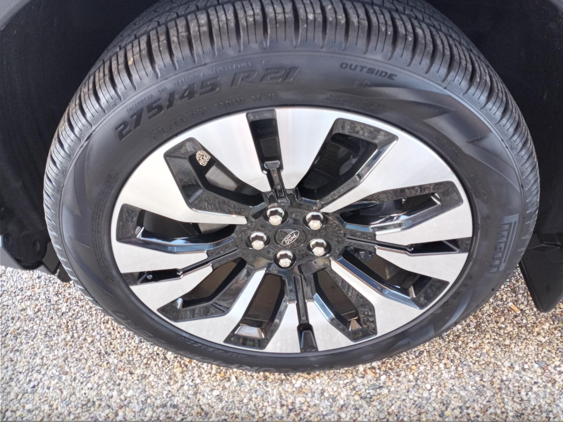 2026 Ford Explorer Platinum 4WD