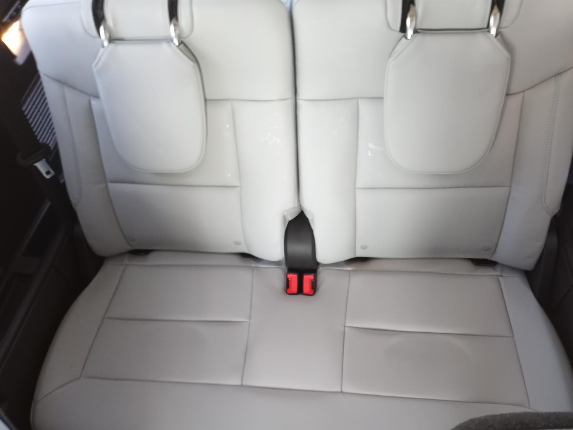 2026 Ford Explorer Platinum 4WD