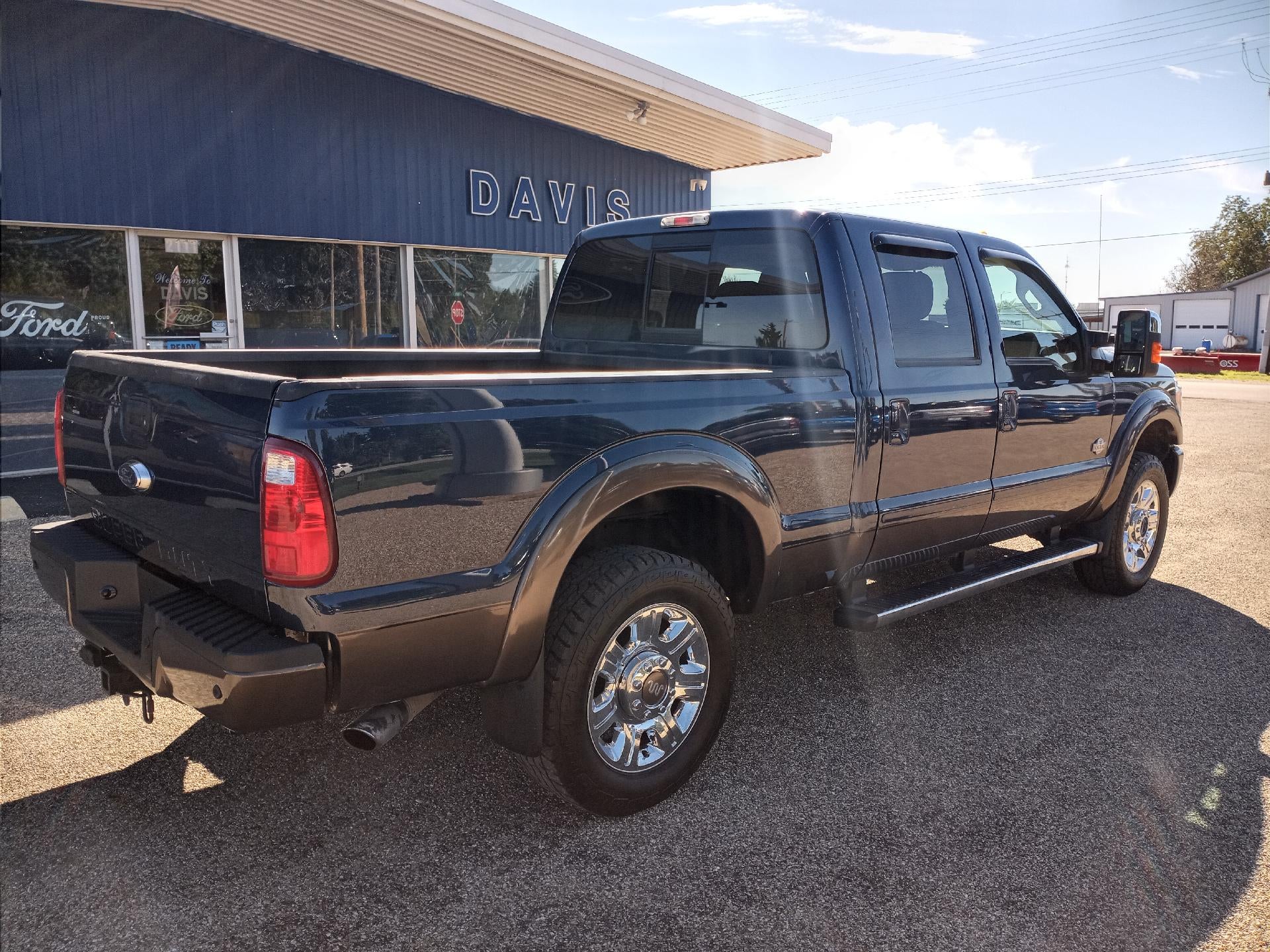 2015 Ford Super Duty F-250 SRW 4WD Crew Cab 6-3/4 Ft Box KR