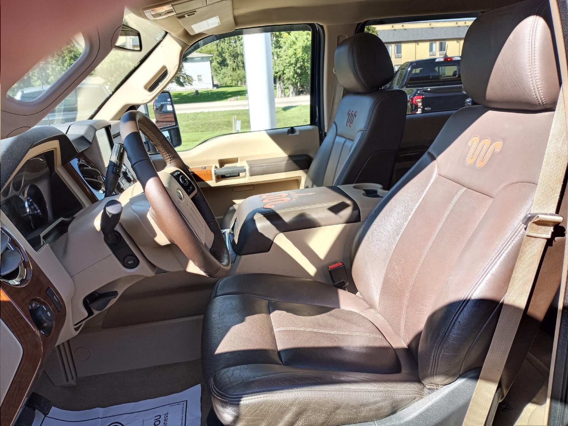 2015 Ford Super Duty F-250 SRW 4WD Crew Cab 6-3/4 Ft Box KR