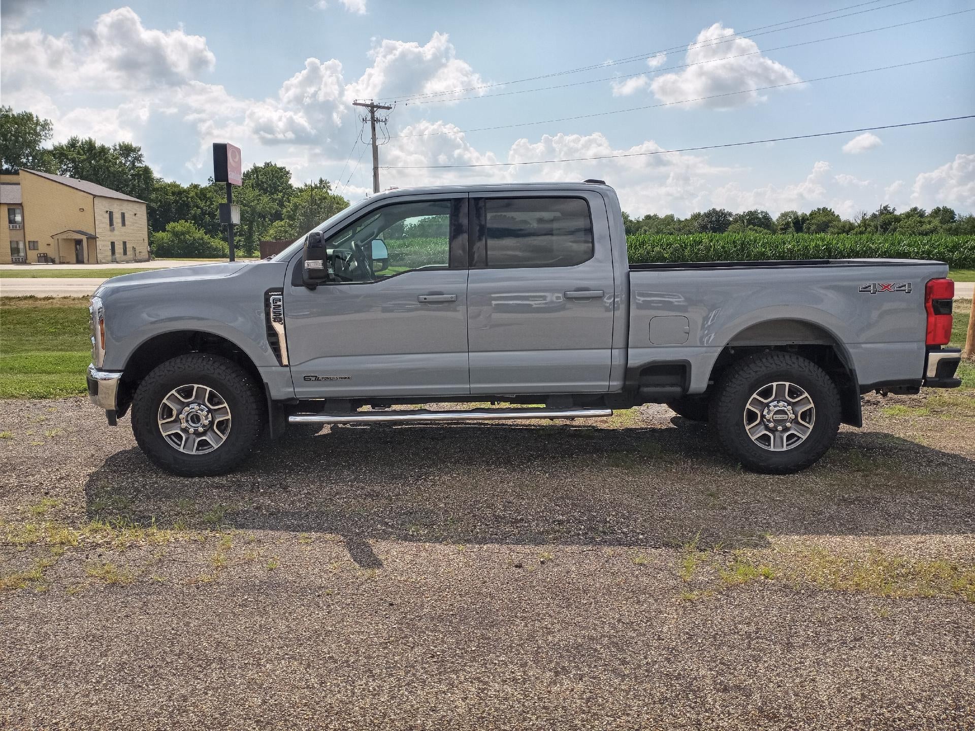 2025 Ford Super Duty F-250 SRW XL 4WD Crew Cab 6.75' Box