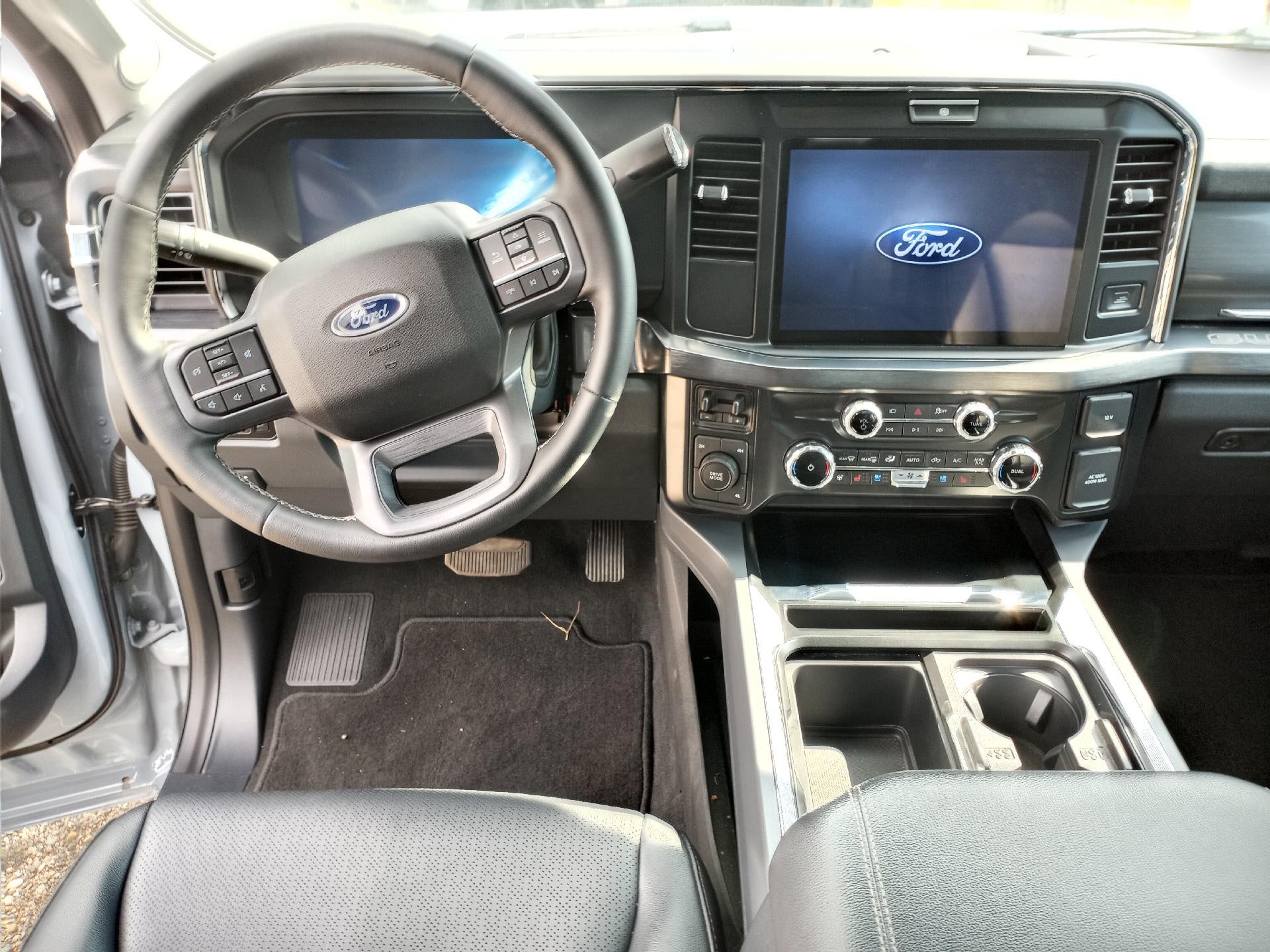 2025 Ford Super Duty F-250 SRW XL 4WD Crew Cab 6.75' Box