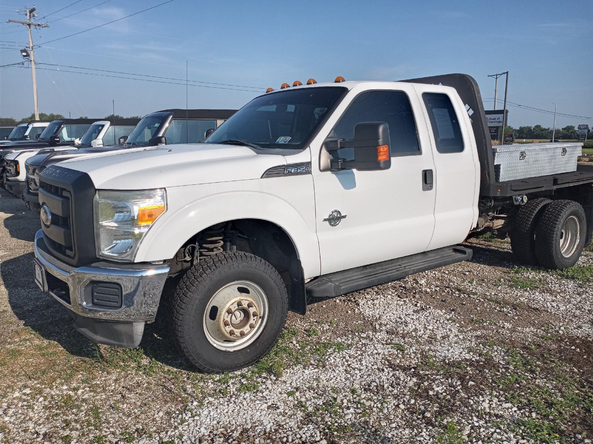 2012 Ford Super Duty F-350 DRW 4WD SuperCab 8 Ft Box XL