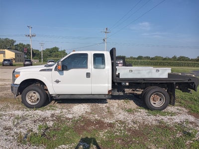 2012 Ford Super Duty F-350 DRW 4WD SuperCab 8 Ft Box XL