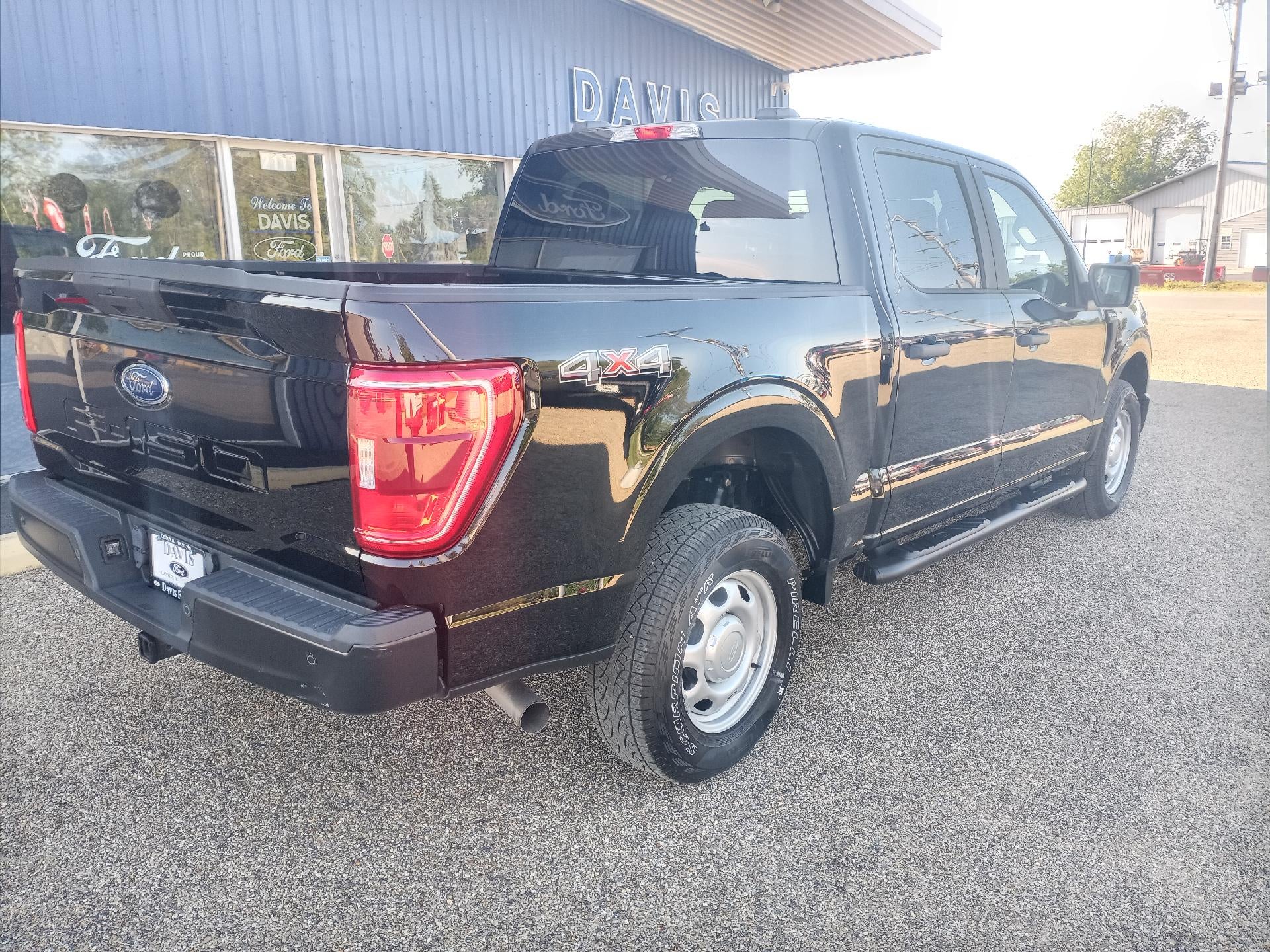 2021 Ford F-150 XL 4WD SuperCrew 5.5' Box