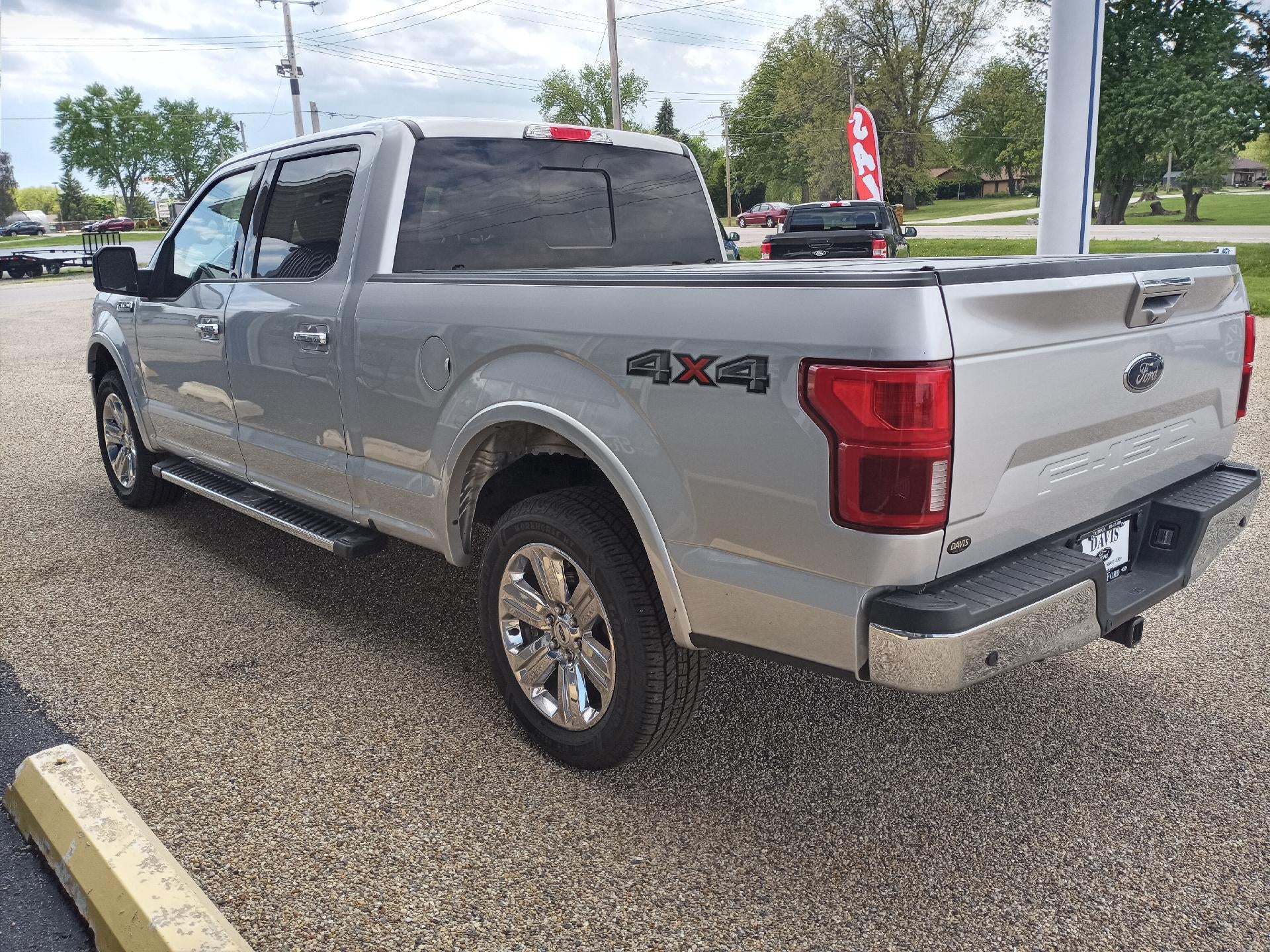 2019 Ford F-150 Lariat 4WD SuperCrew 5.5' Box