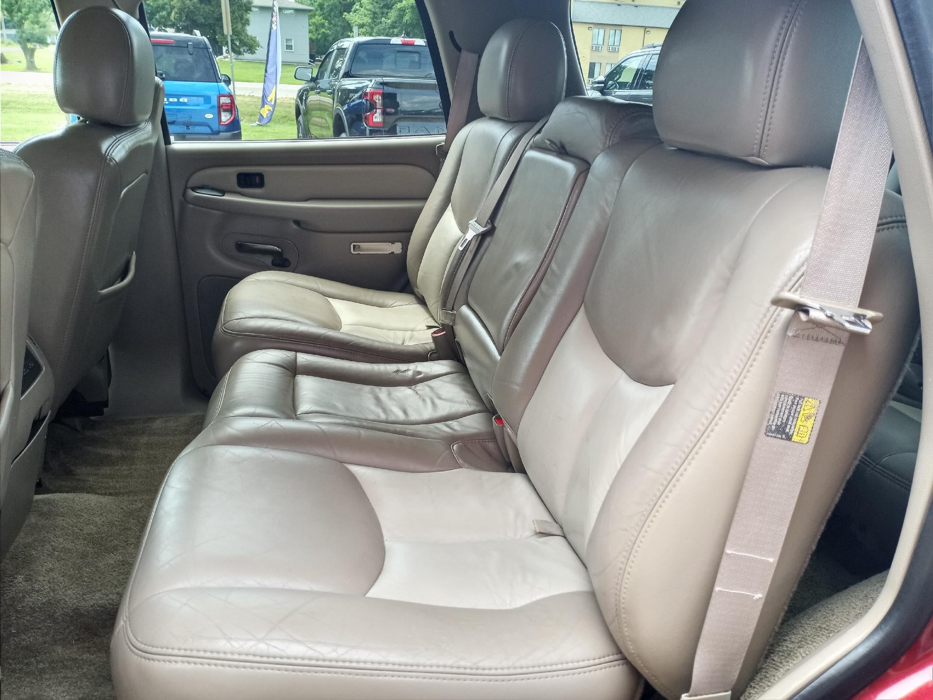 2003 GMC Yukon Denali 4dr AWD