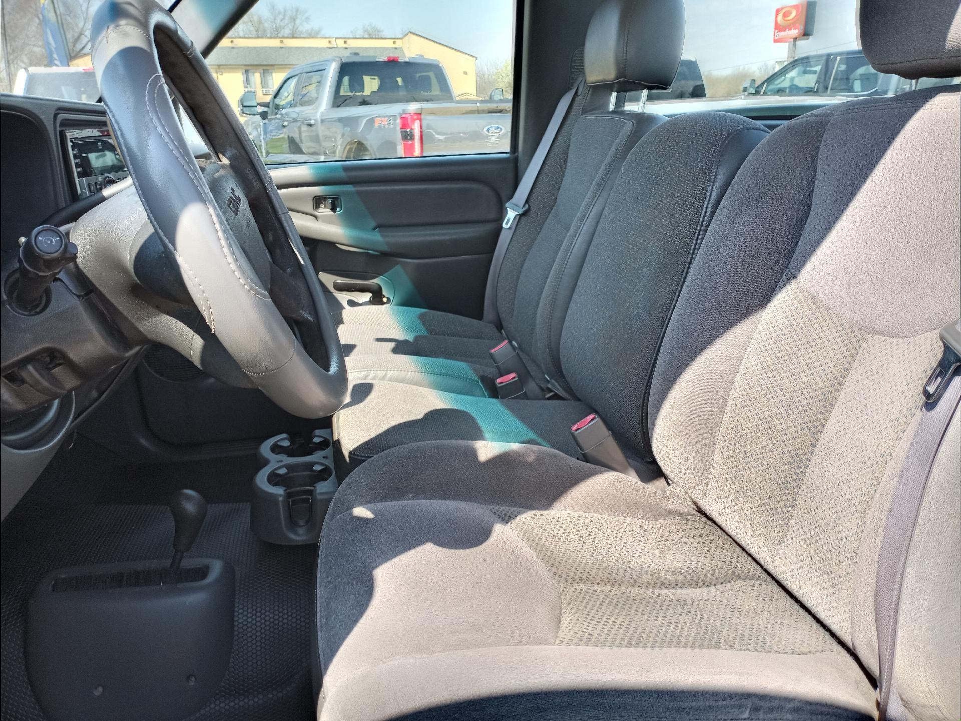 2003 GMC Sierra 1500 Work Truck