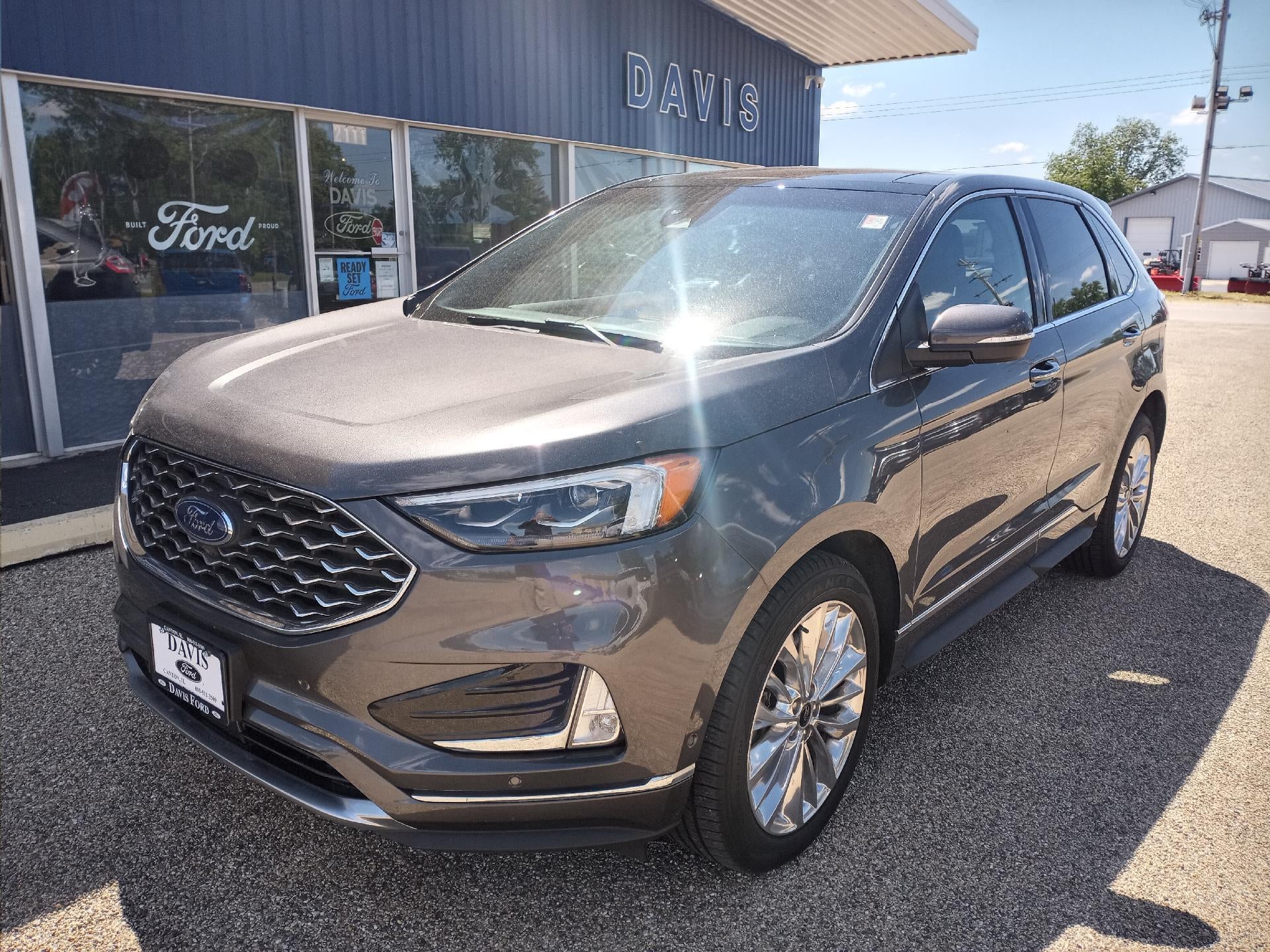 2020 Ford Edge Titanium AWD's photo
