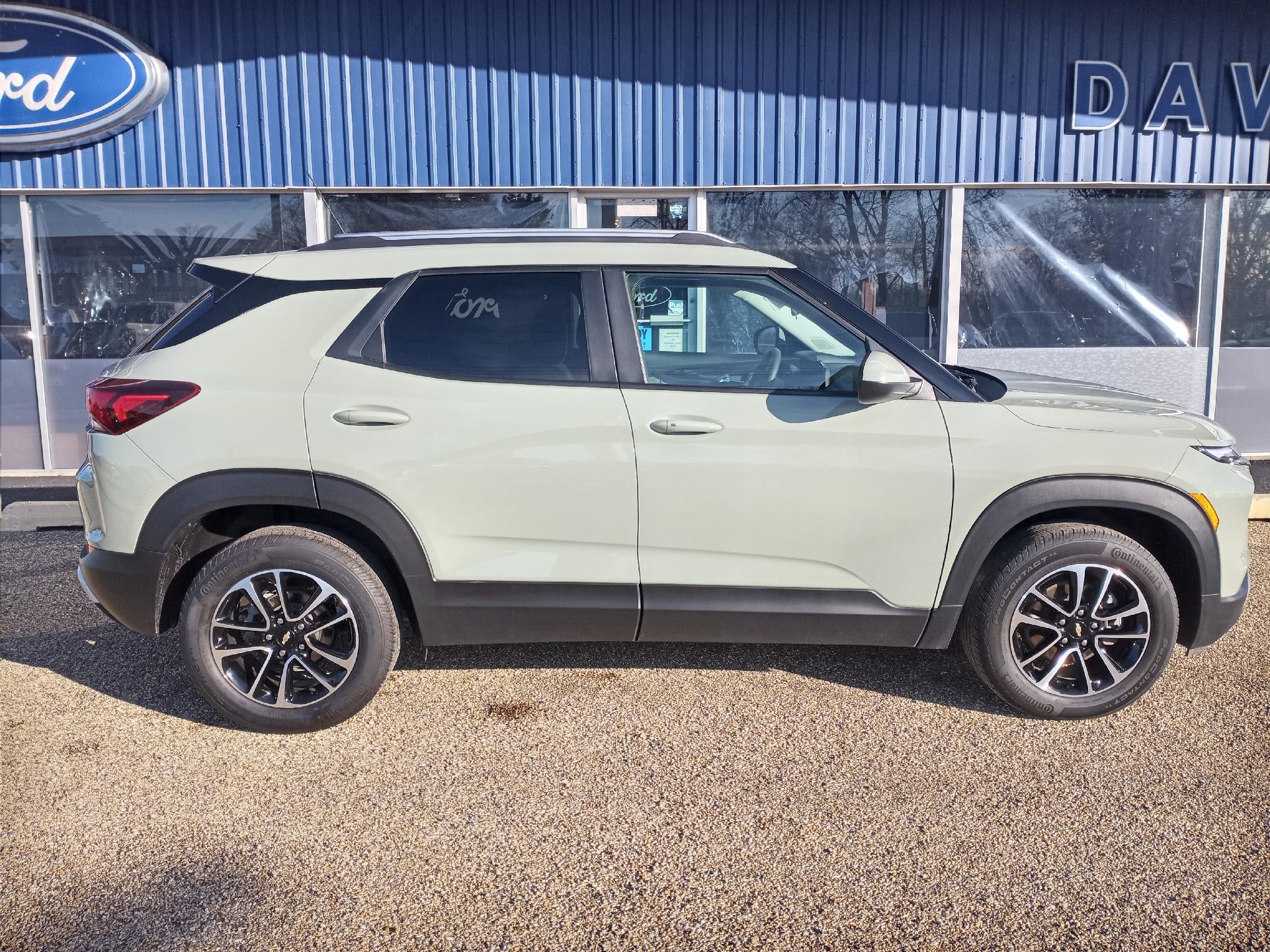 2025 Chevrolet Trailblazer AWD 4dr LT