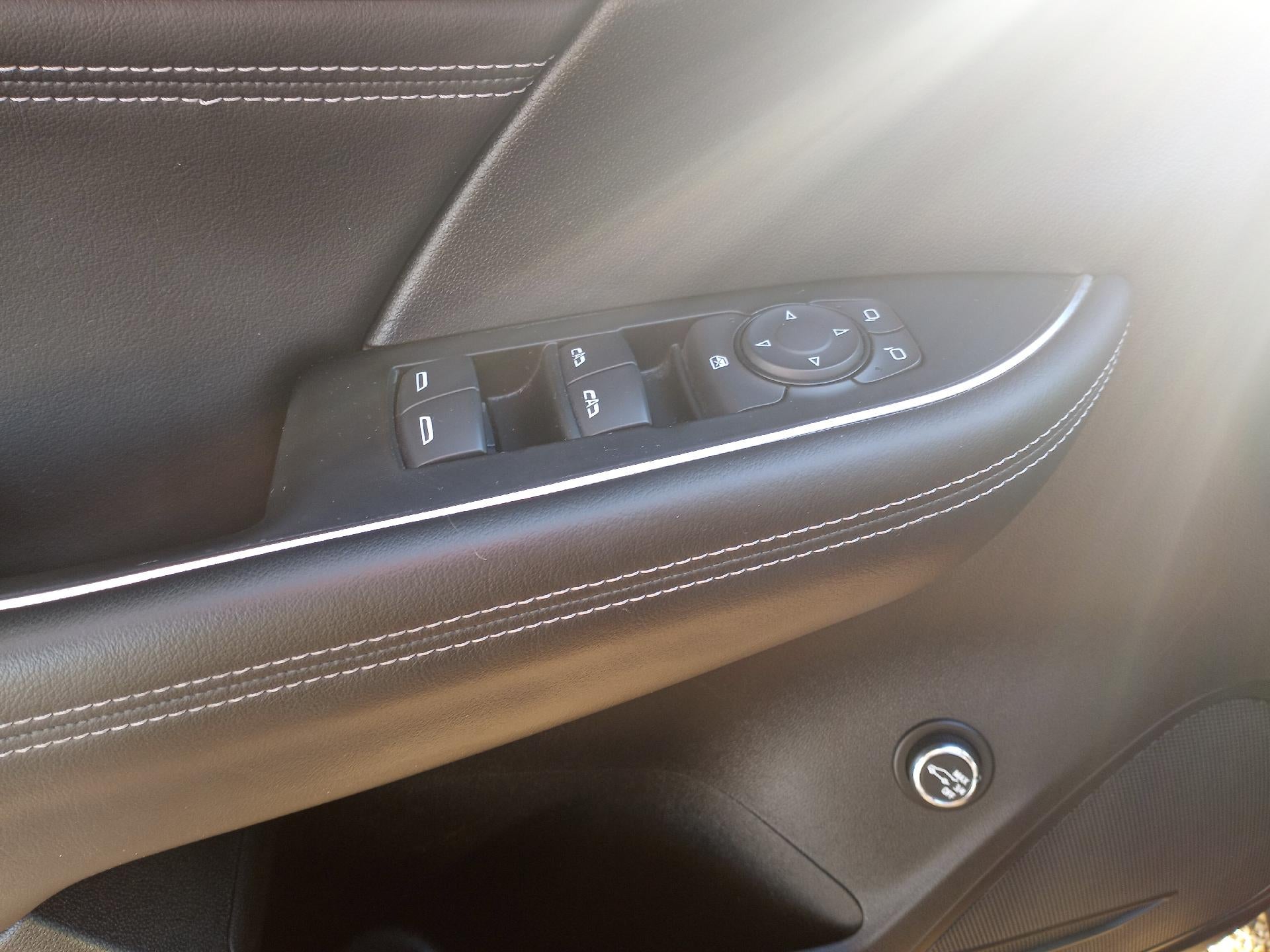 2023 Buick Envision FWD 4dr Preferred